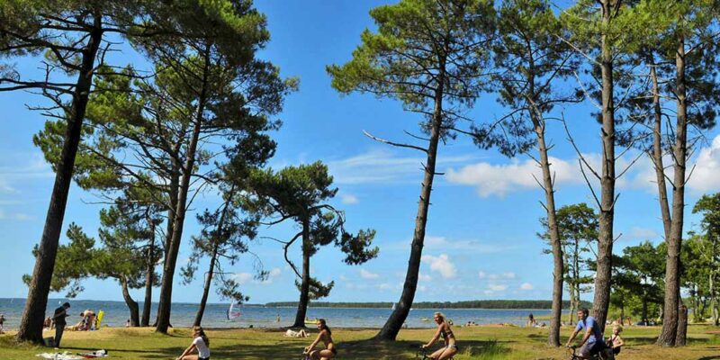 Camping Landes | location emplacement tente bord de lac